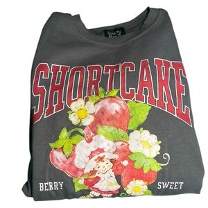 Gray Shortcake Graphic Sweatshirt